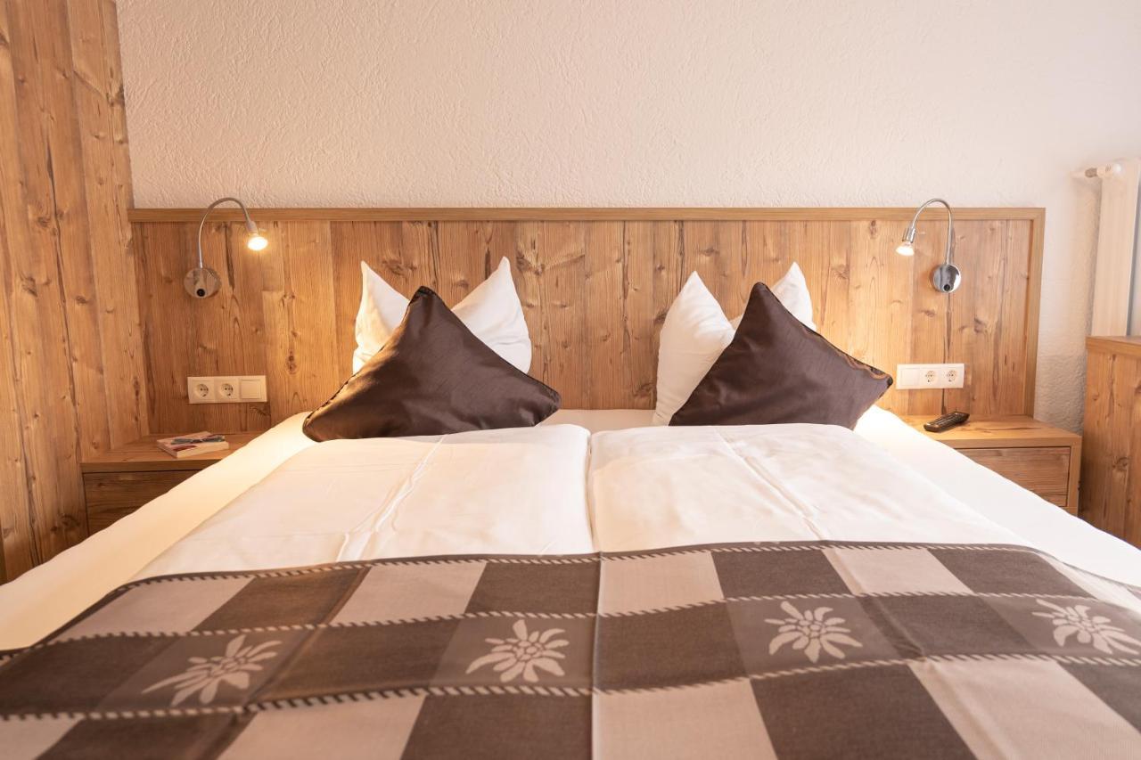 Senner Appartements Umhausen Bagian luar foto