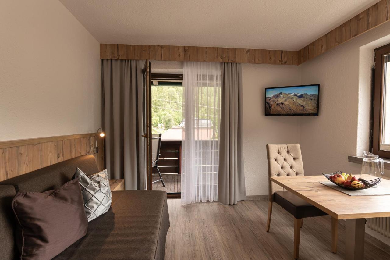 Senner Appartements Umhausen Bagian luar foto