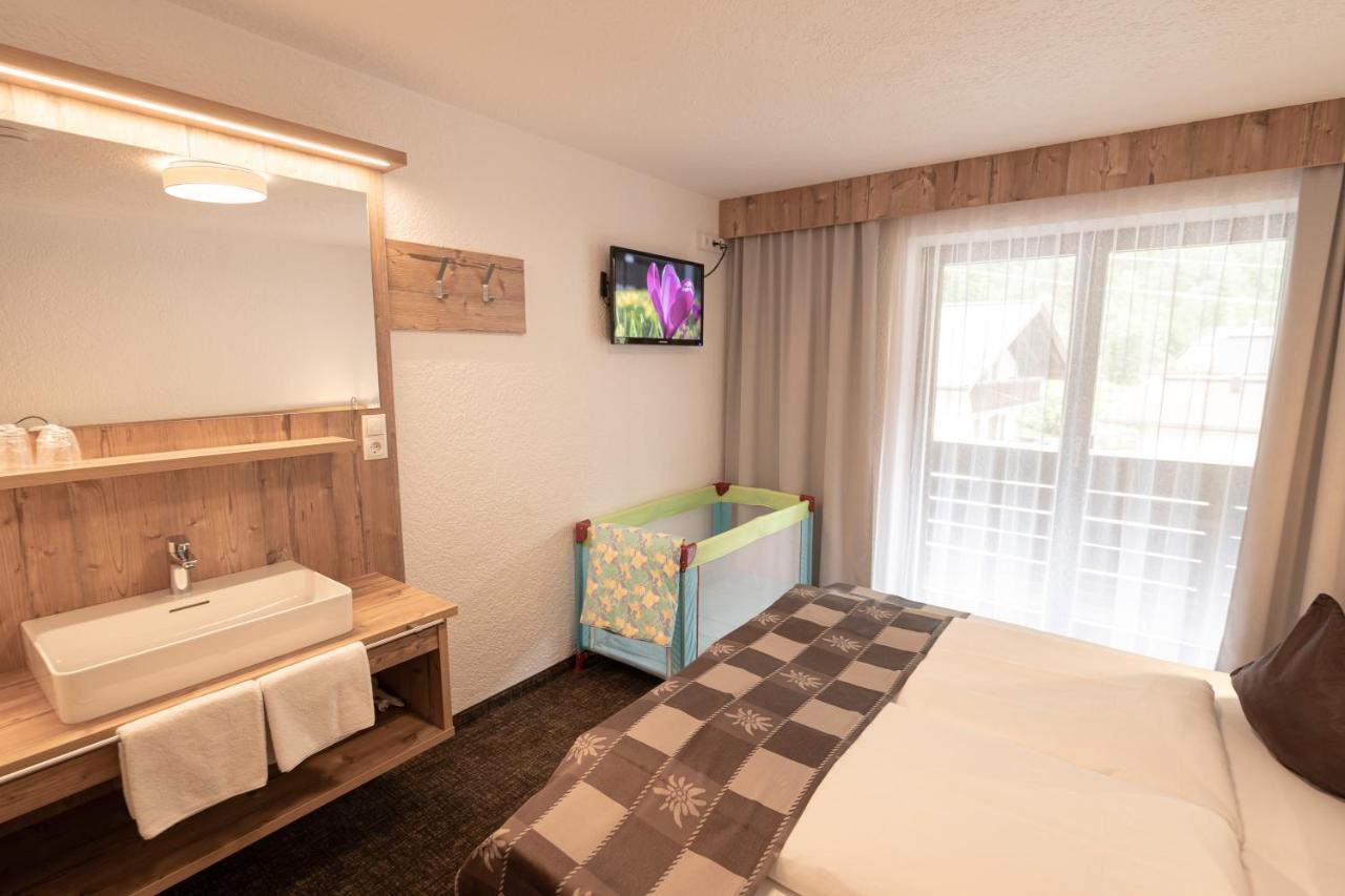 Senner Appartements Umhausen Bagian luar foto